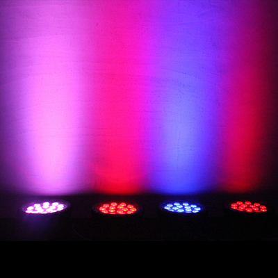 90w het LEIDENE Pari kan Lichten de Multikleur Flitslicht Geleid Dance Floor van 28 Graadrgbw voor Disco opvoeren