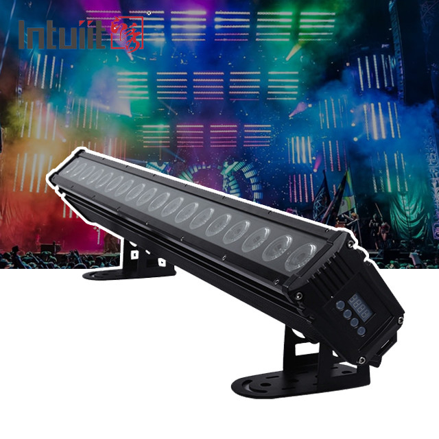 18x8W DMX512 RGBW 4 in 1 wandwasser LED-lampen Buitenlicht Lijnlicht Voor feestlicht